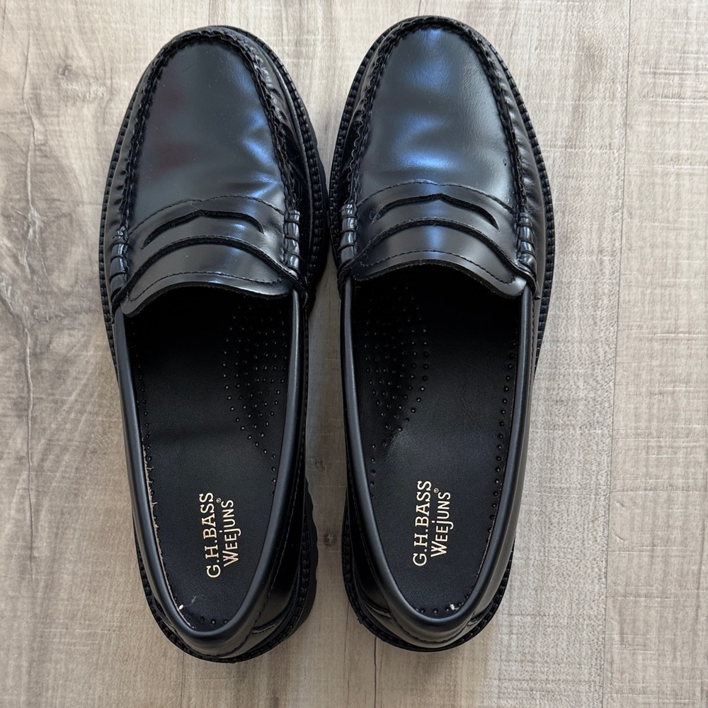 G.H. Bass & Co. Women’s Classic Black Weejuns